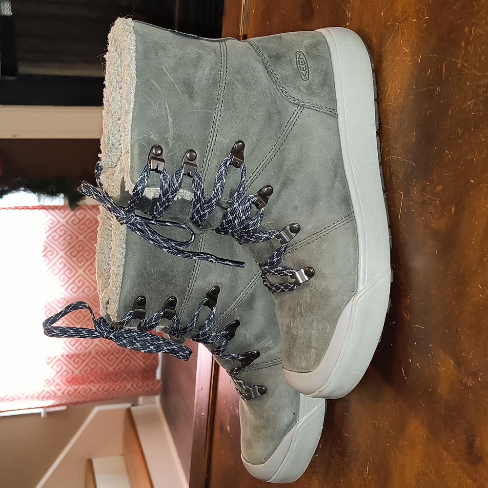 KEEN Waterproof Hiker Boots Elena Pewter/Drizzle - size 8